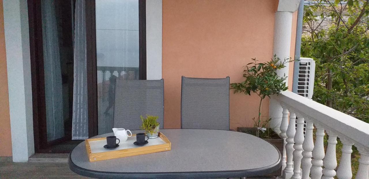 Jovich Apartments 3 Mošćenička Draga Extérieur photo